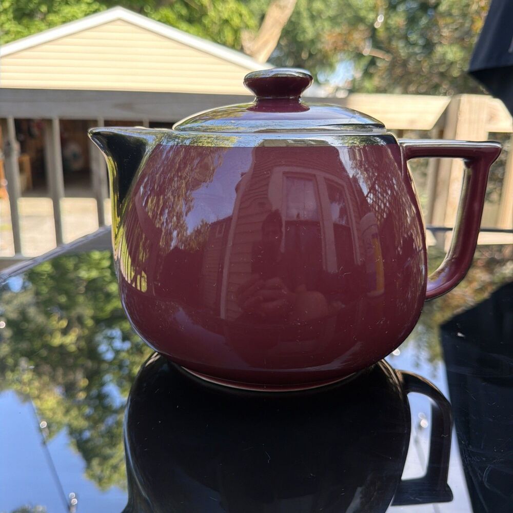 Vintage Halls Quality Kitchenware Chubby Tea Pot Burgundy Silver 2.5 Quart USA